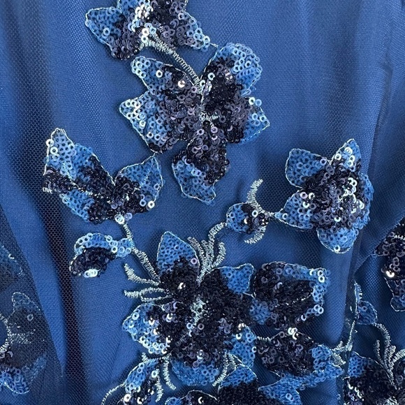 Eliza J Sequin Floral Print Belted Gown - Picture 6 of 13